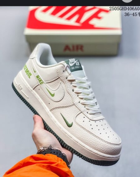 AIR FORCE 3