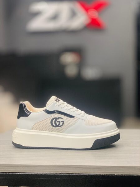 GUCCI 82