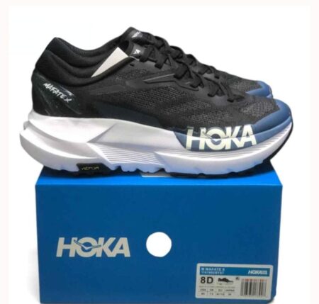 HOKA 36