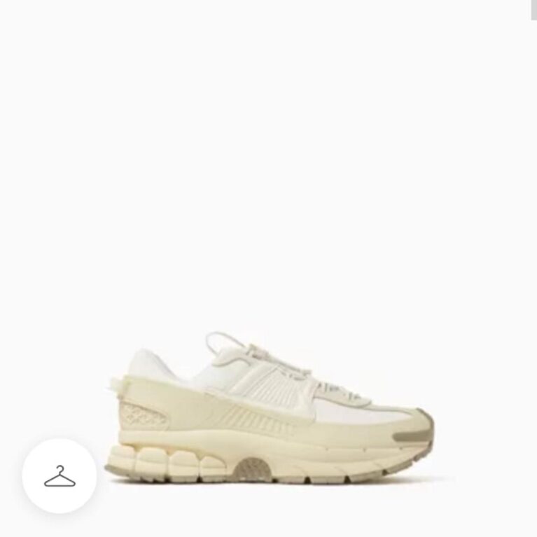 NIKE 28