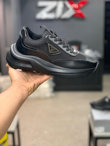 PRADA 38