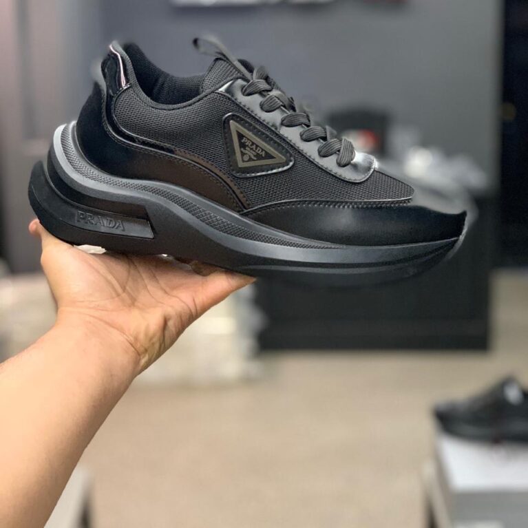 PRADA 38