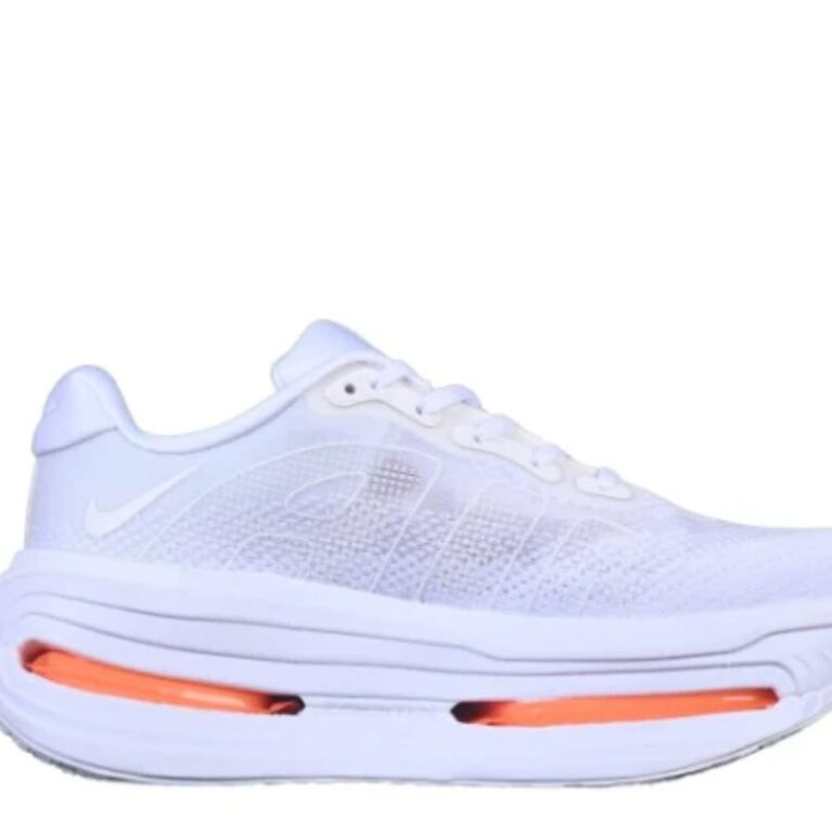 NIKE 16