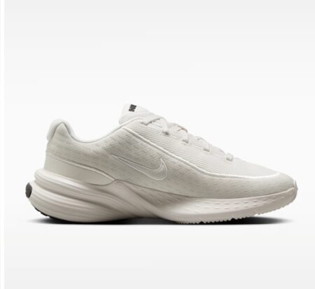 NIKE 13